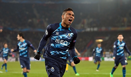 Lớ ngớ, Real mất cả đống tiền vì Casemiro