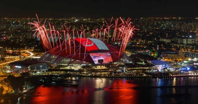 VIDEO: Màn bắn pháo hoa đẹp mắt ở lễ khai mạc SEA Games 28