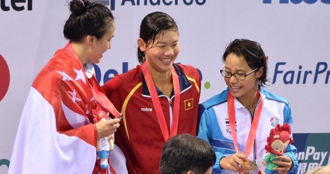 Ánh Viên tiếp tục 'cô đơn' trên đường về đích