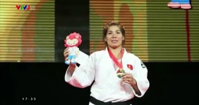 Video SEA Games 28: VĐV đi Sea Games 'kiếm vàng' để mua sữa cho con