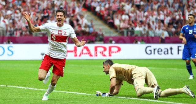 Video bóng đá: Ba Lan vs Hy Lạp (Giao hữu Quốc tế)