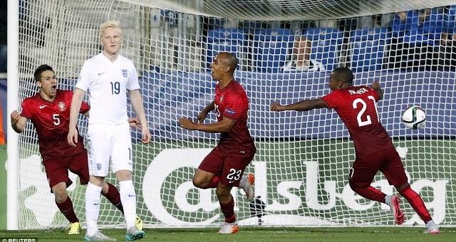 Video clip bàn thắng: Anh 0-1 Bồ Đào Nha (U21 Châu Âu)