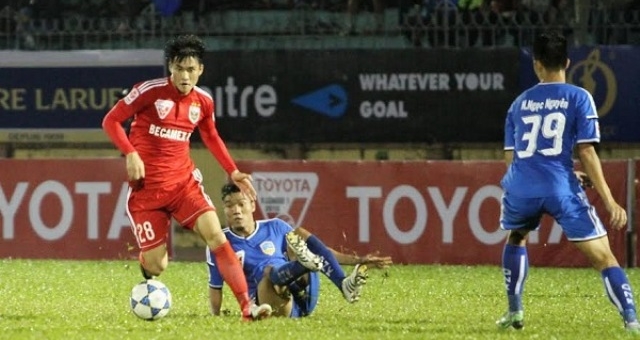 Video clip bàn thắng: Bình Dương 3-1 Quảng Nam (Vòng 1/8 cup quốc gia 2015)