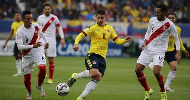 VIDEO: Màn trình diễn của James Rodriguez trước Peru