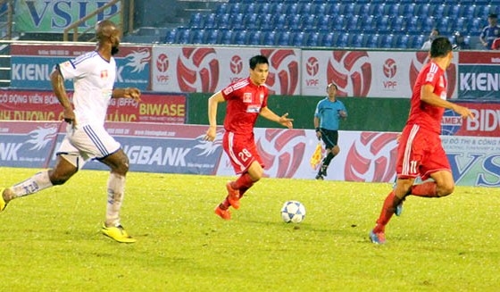 GĐKT Mai Đức Chung sẽ giúp Công Vinh thoát khỏi kiếp 'kép phụ'