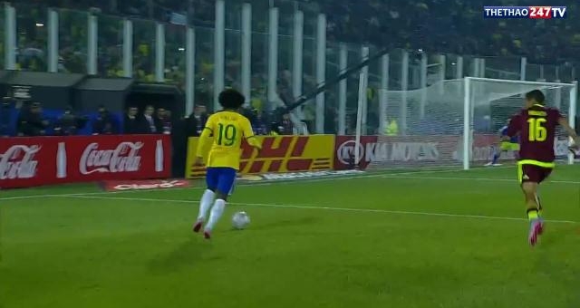 VIDEO: Pha kiến tạo Trivela đẳng cấp của sao Chelsea ở Copa America