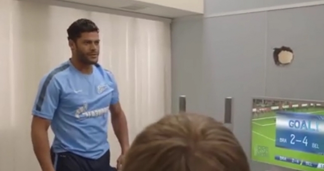 VIDEO: Khi người khổng lồ xanh tức giận