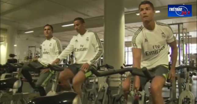 VIDEO: Ronaldo và các đồng đội nỗ lực tập luyện tại Úc
