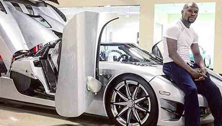 ‘Độc cô cầu bại’ khoe xe nghìn tỷ, ấn định ngày đấm trận cuối