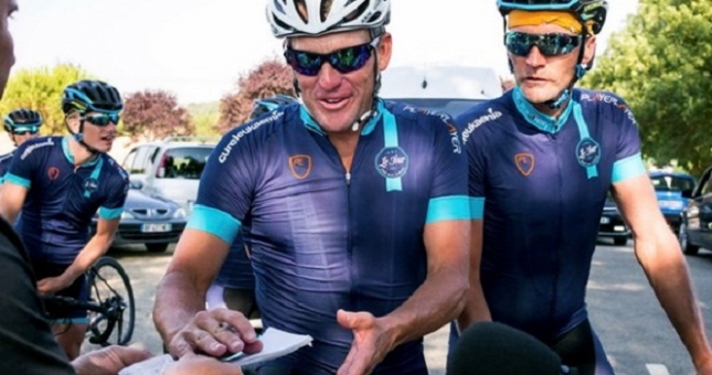 Lance Armstrong tái xuất: Tại sao lại ruồng bỏ?