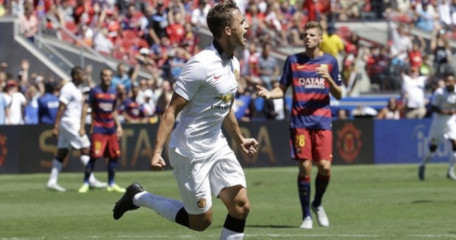 VIDEO: Màn trình diễn ấn tượng của Adnan Januzaj trước Barcelona