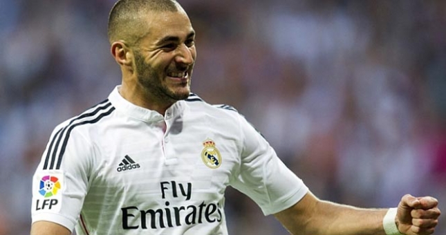 Chuyển nhượng 29/7: Benzema chia tay Real?, Bayern chính thức có Vidal