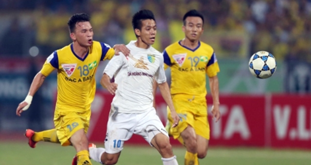 Video bàn thắng: Hà Nội T&T 1-0 SLNA (V20 - V.League 2015)