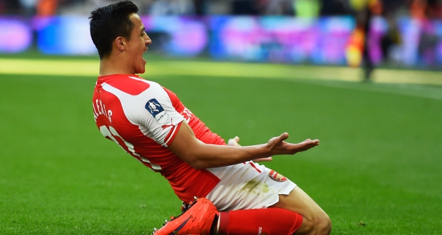 VIDEO: Những pha bóng đáng nhớ của Sanchez trong mùa bóng đầu tiên ở Arsenal