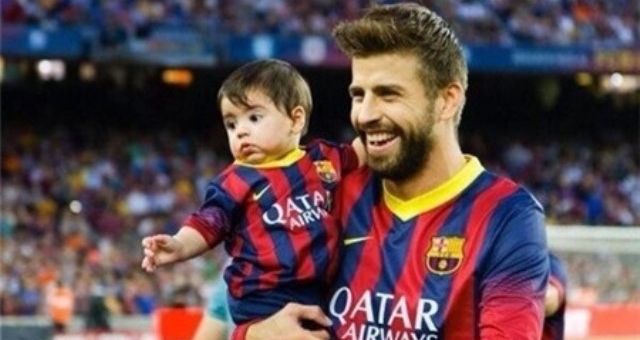 VIDEO: Pique khoe Con trai 2 tuổi rưỡi ghi bàn từ khoảng cách 10m