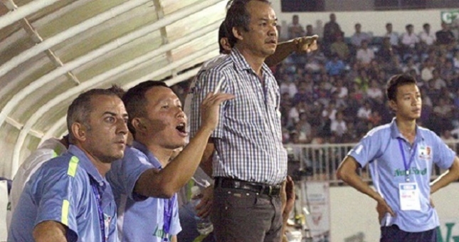 Bầu Đức lý giải quyết định trảm tướng