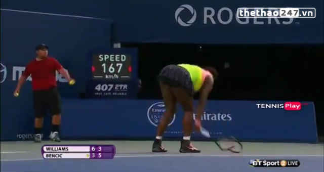 VIDEO: Serena đập nát vợt vì thua đối thủ 18 tuổi tại Roger Cup
