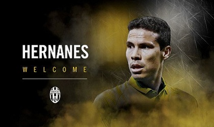 Juve đón hai tân binh trước khi TTCN khép lại