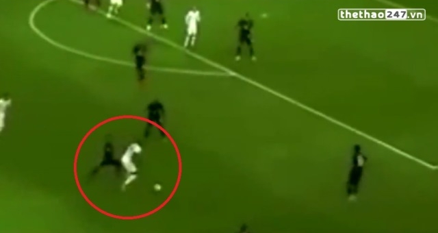 VIDEO: Ronaldo 'nóng mắt' với pha đi bóng kỹ thuật của Paul Pogba