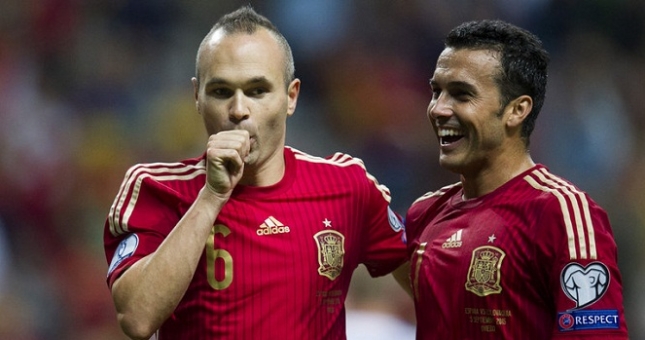 Tây Ban Nha 2-0 Slovakia: Chủ nhà vươn lên dẫn đầu bảng C