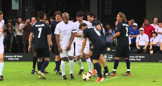 Video bàn thắng: Ngôi sao Laureus 6-5 huyền thoại Real Madrid (Giao hữu)