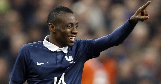 VIDEO: Matuidi tái hiện siêu phẩm của Scholes trong trận đấu Pháp - Serbia