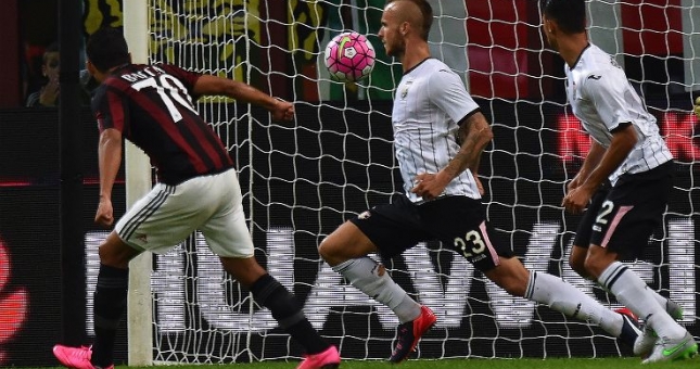Video bàn thắng: AC Milan 3-2 Palermo (Vòng 4 Serie A)