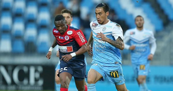 Tiền đạo ĐT Lào gây ấn tượng mạnh trên đất Pháp