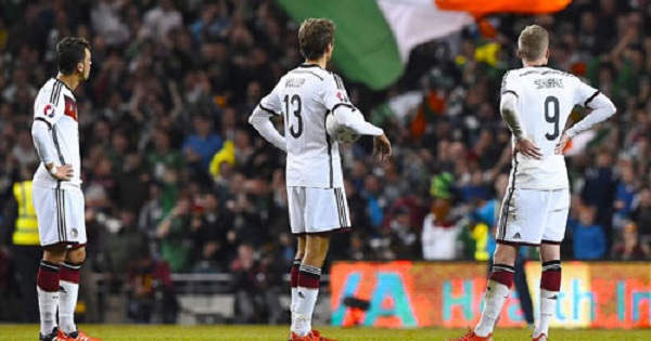 Vòng loại Euro 2016: Đức thua sốc, người Bồ thắng nhẹ