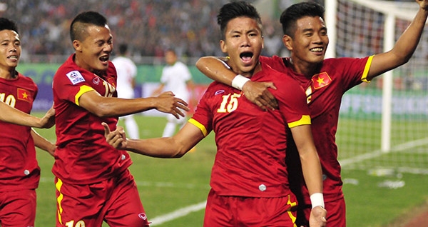 Điểm tin trưa 30/10: Một ông lớn ở V-League sẵn sàng “giải cứu” Ngọc Hải