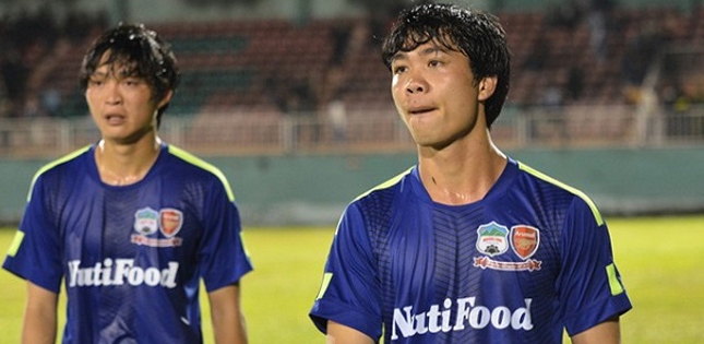 Công Phượng và Tuấn Anh chưa chắc đá chính tại Nhật Bản