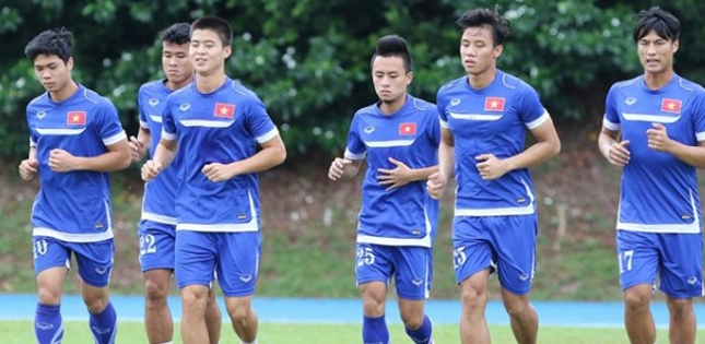 Điểm tin sáng 18/11: HLV Miura triệu tập 30 cầu thủ U23 VN