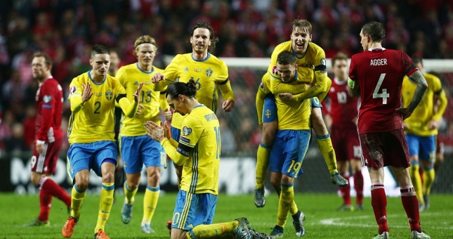 Highlights Đan Mạch 2-2 Thụy Điển: Người hùng Ibrahimovic!