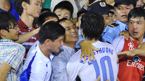 Bố Công Phượng chia sẻ cảm xúc về con trai