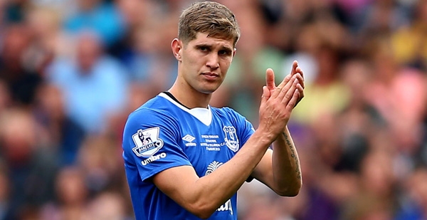 Arsenal gia nhập cuộc đua giành John Stones