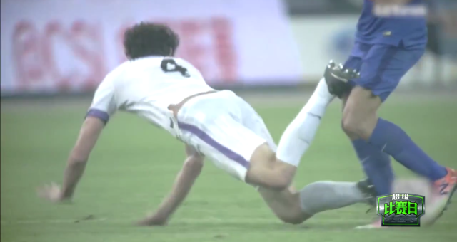 VIDEO: 10 pha vào bóng kinh hoàng ở giải VĐQG Trung Quốc 2015