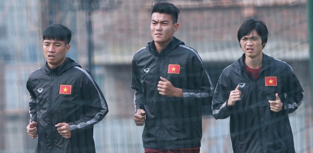 Tuấn Anh xuống tóc, tích cực tập phục hồi