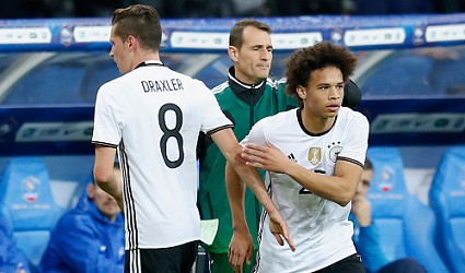 Sao teen của Schalke khiến các ông lớn NHA thất vọng