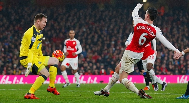 Arsenal vs Sunderland: Liệu có nên buông?