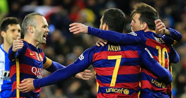 VIDEO: Adra Turan ra mắt ấn tượng, Barca như 'hổ mọc thêm cánh'