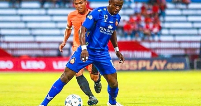 Chân sút 2 mùa xuất sắc nhất C-League gia nhập Than Quảng Ninh