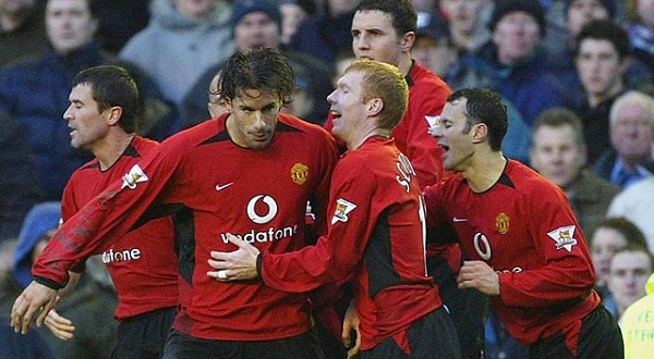 Bỏ ĐTQG, huyền thoại Man Utd về dẫn dắt đội trẻ