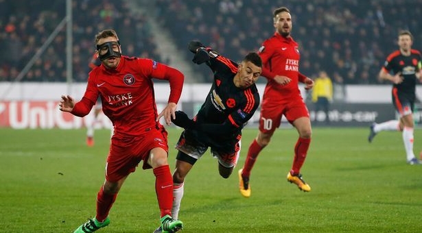 Shrewsbury vs MU, 2h45 ngày 23/02: Niềm tin cạn đáy