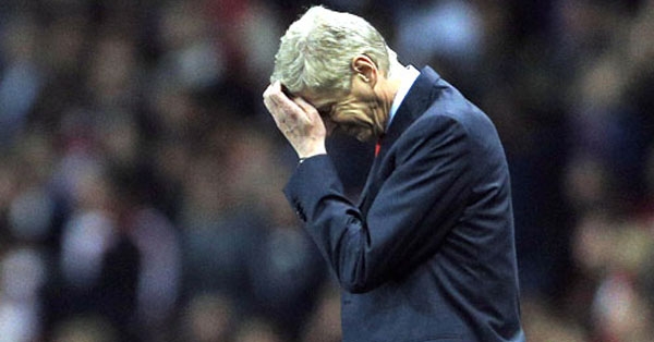 Arsenal thiệt quân cho cuộc đua đến ngôi vô địch