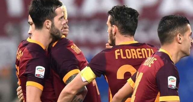 Video bàn thắng: Udinese 1-2 AS Roma (Vòng 29 - Serie A)