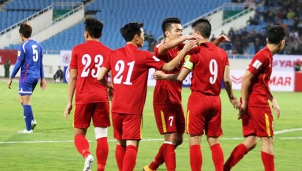 Highlights Việt Nam 4-1 Đài Loan: Song sát Công Vinh - Văn Toàn tỏa sáng!