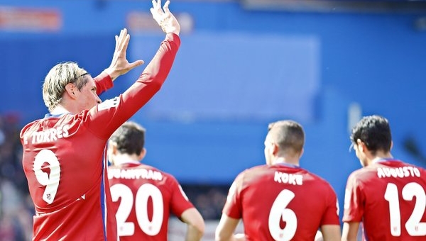 VIDEO: Fernando Torres lốp bóng đẳng cấp ghi bàn vào lưới Real Betis