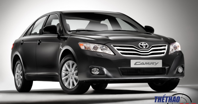 Xe Toyota Camry 2016