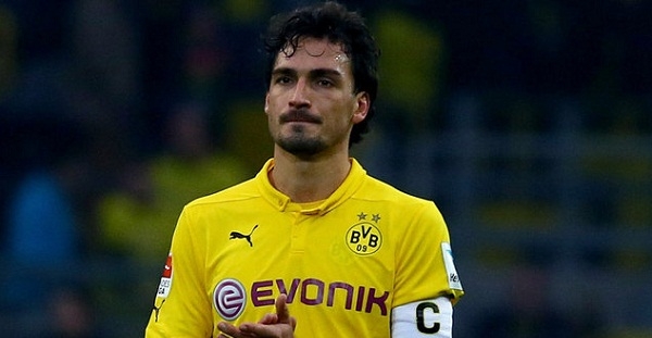 Mats Hummels úp mở khả năng gia nhập Man Utd