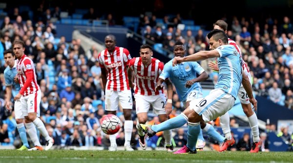 Video bàn thắng: Man City 4-0 Stoke (Vòng 35 Ngoại hạng Anh)
